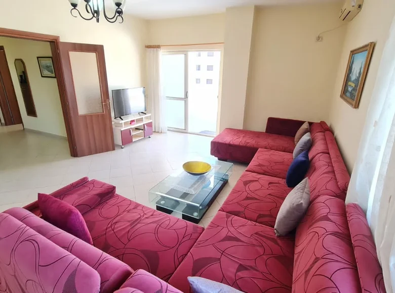 Mieszkanie 3 pokoi 110 m² Durres, Albania