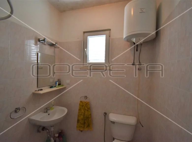 House 78 m² Gromaca, Croatia