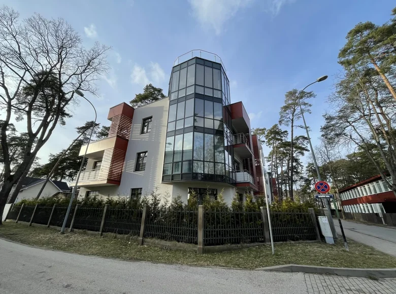 Квартира 3 спальни 77 м² Юрмала, Латвия