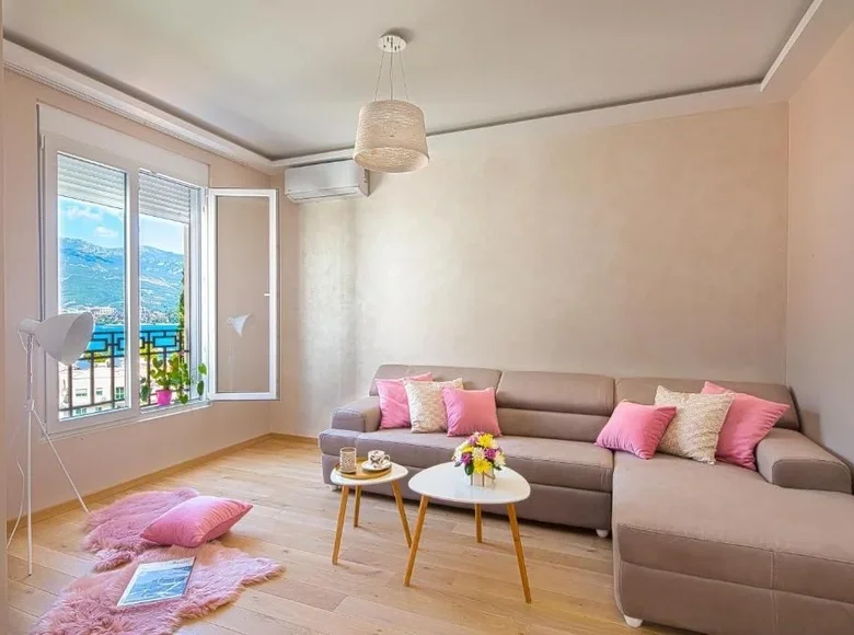 Apartamento 2 habitaciones 56 m² Budva, Montenegro