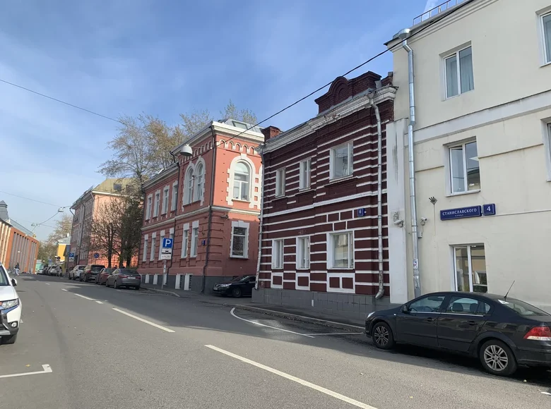 Office 375 m² in Central Administrative Okrug, Russia