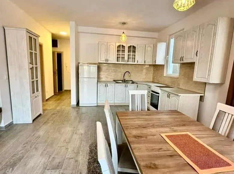 Mieszkanie 2 pokoi 62 m² Budva, Czarnogóra