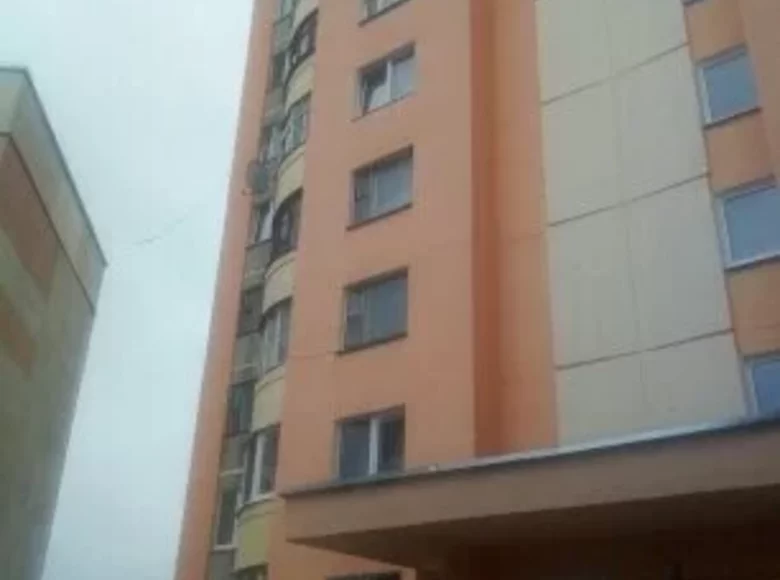 Apartamento 3 habitaciones 66 m² Vawkavysk, Bielorrusia