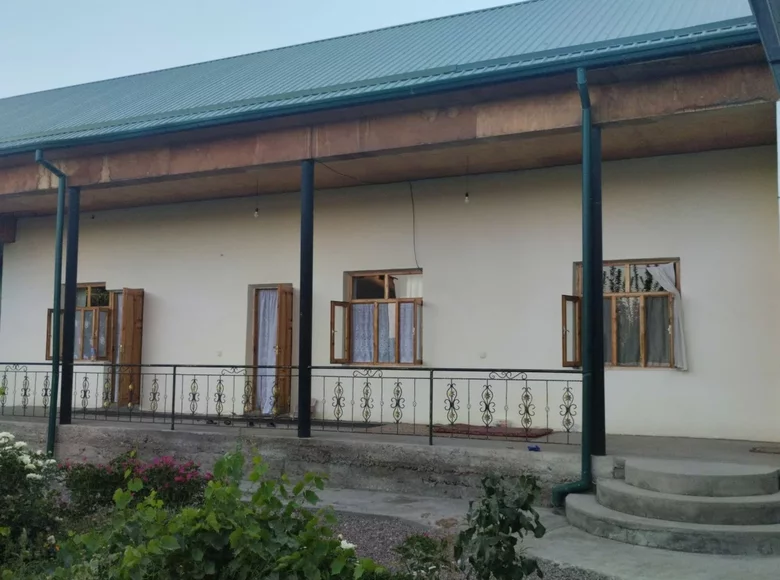 Дом 5 комнат 105 м² Ташкент, Узбекистан