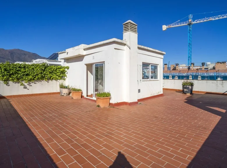 Wohnung 3 Schlafzimmer 152 m² Estepona, Spanien