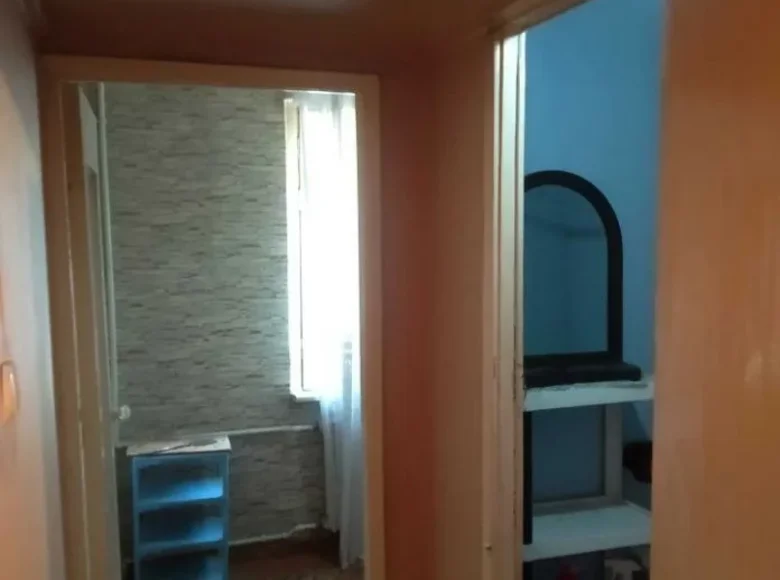 Kvartira 1 xona 42 m² Toshkentda