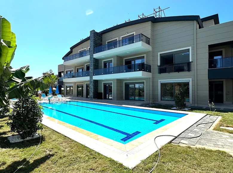 Квартира 3 комнаты 125 м² Серик, Турция