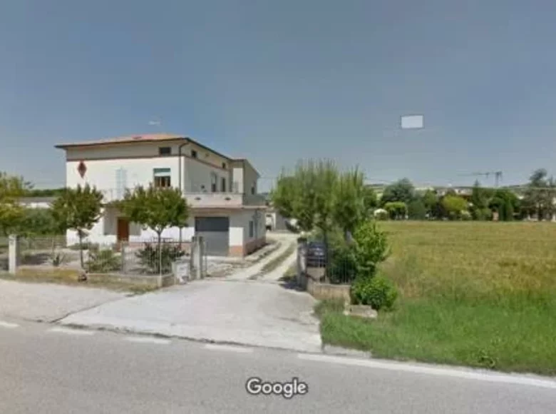 Casa 9 habitaciones 300 m² Terni, Italia