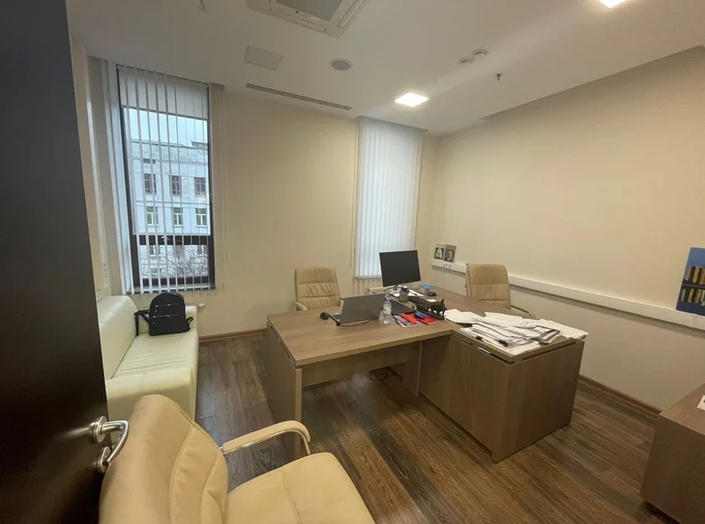 Office 400 m² in Western Administrative Okrug, Russia