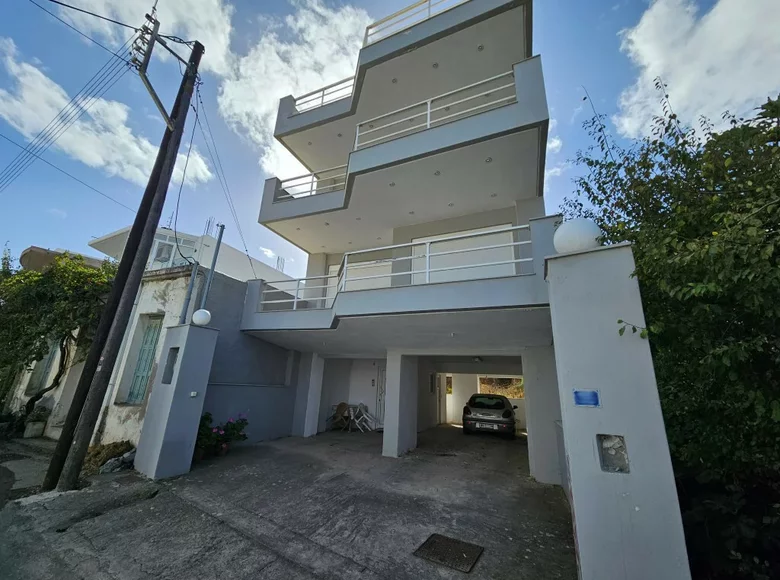 Szeregowiec 5 pokojów 138 m² District of Agios Nikolaos, Grecja