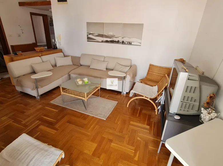 Appartement 2 chambres 75 m² Rafailovici, Monténégro