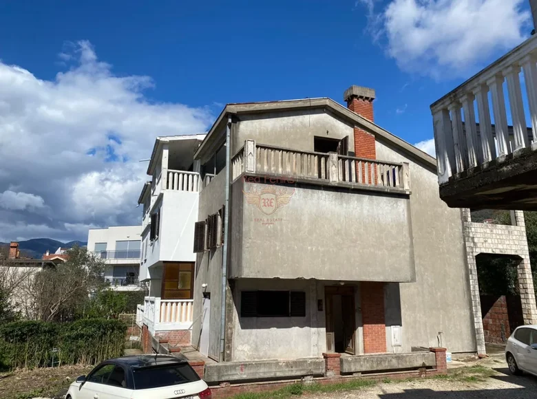 Haus 5 Zimmer 135 m² Tivat, Montenegro