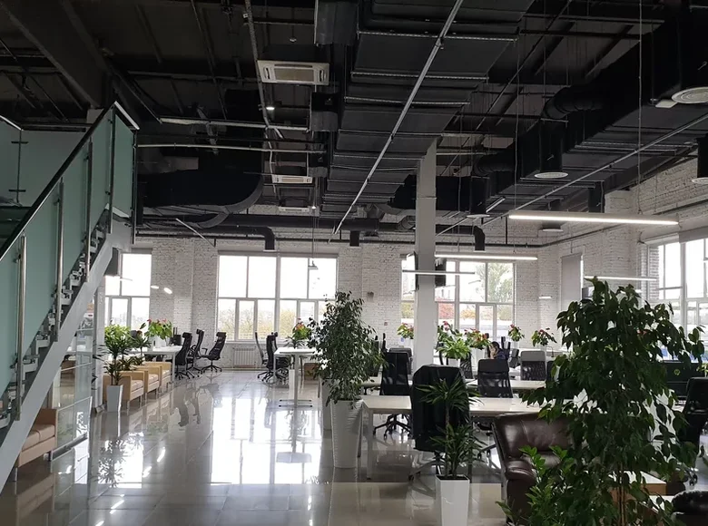 Office 6 899 m² in Moscow, Russia