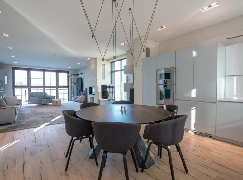 Вилла 5 спален 326 м² Рига, Латвия