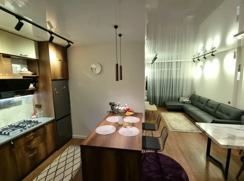 Mieszkanie 3 pokoi 76 m² Batumi, Gruzja