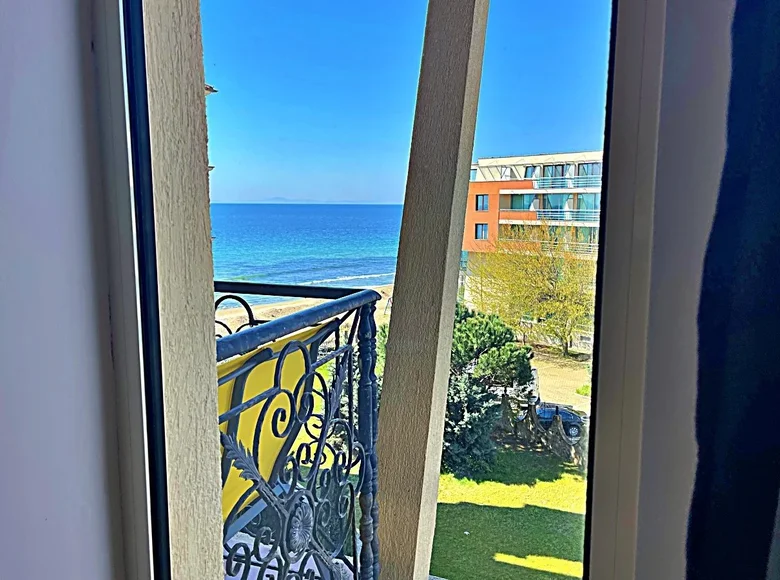 1 bedroom apartment 71 m² Sveti Vlas, Bulgaria