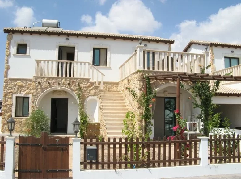 Stadthaus 4 Zimmer 119 m² Agia Eirini Lefkosia, Cyprus