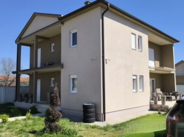 4 bedroom house 200 m² Podgorica, Montenegro