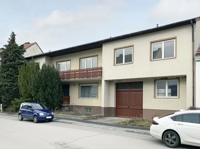 Haus 6 zimmer 295 m² Zwerndorf, Österreich