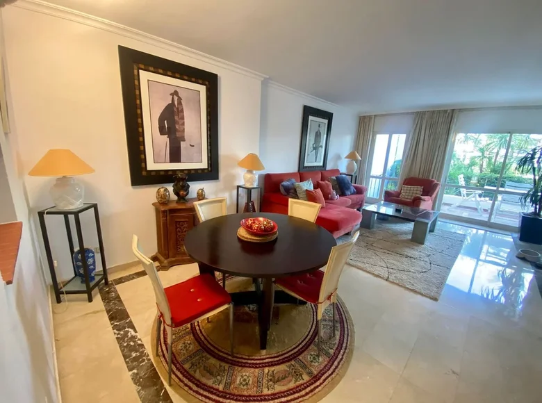 Wohnung 2 Schlafzimmer 125 m² San Pedro Alcantara, Spanien