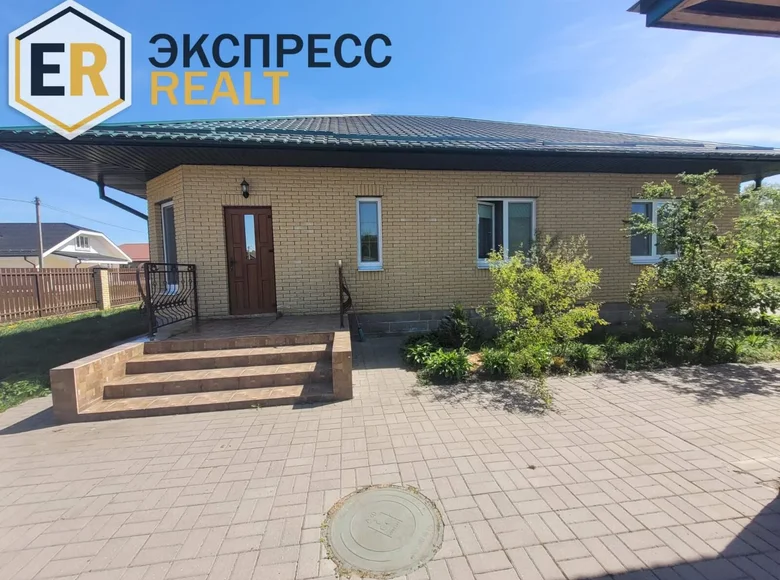 Коттедж 121 м² Кобрин, Беларусь