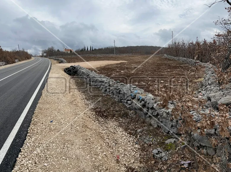 Land 5 499 m² Opanci, Croatia