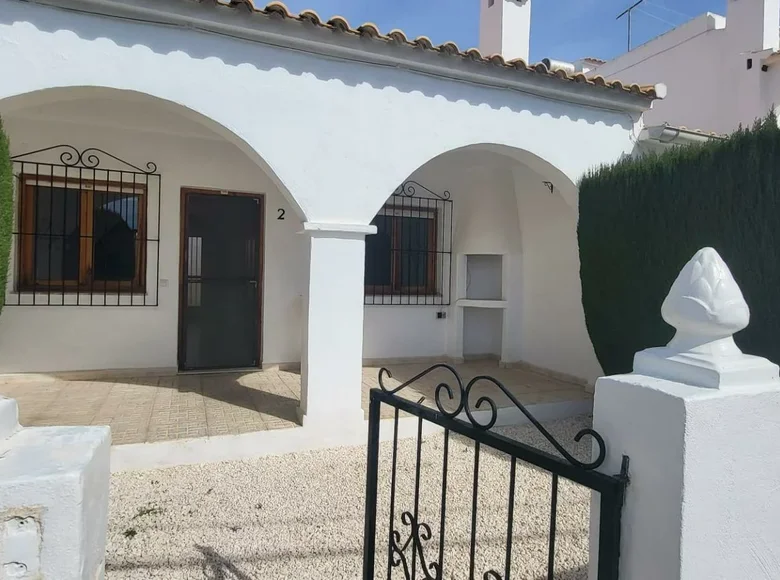 2 bedroom bungalow 58 m² Playa Flamenca I, Spain