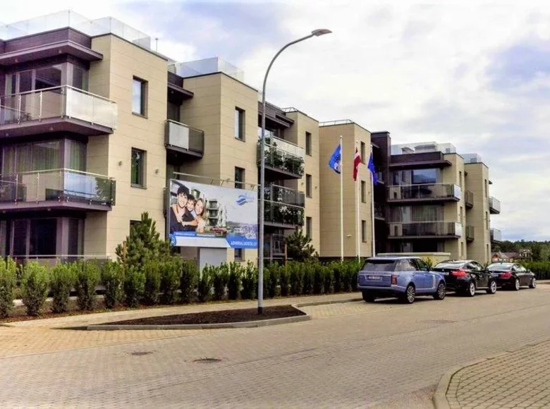 Mieszkanie 2 pokoi 69 m² Jurmała, Łotwa