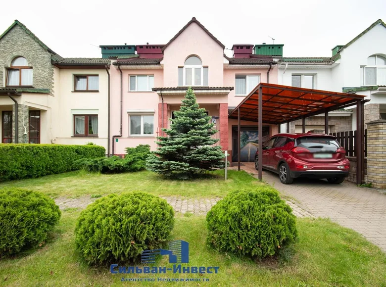 Ferienhaus 276 m² Minsk, Belarus