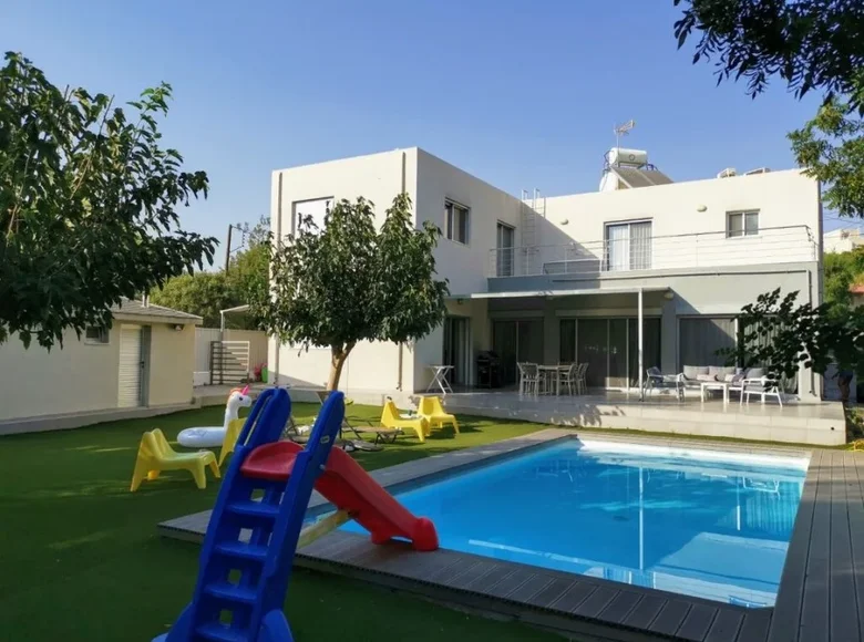 Haus 4 Schlafzimmer 236 m² Limassol, Zypern
