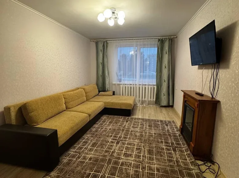 Mieszkanie 2 pokoi 51 m² Lida, Białoruś