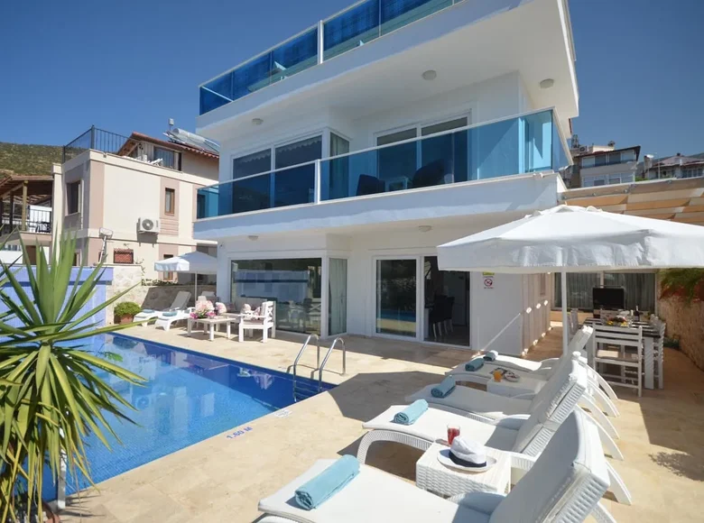 4 bedroom Villa 250 m² Kalkan, Turkey