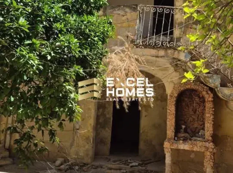 Дом 5 спален  Birkirkara, Мальта