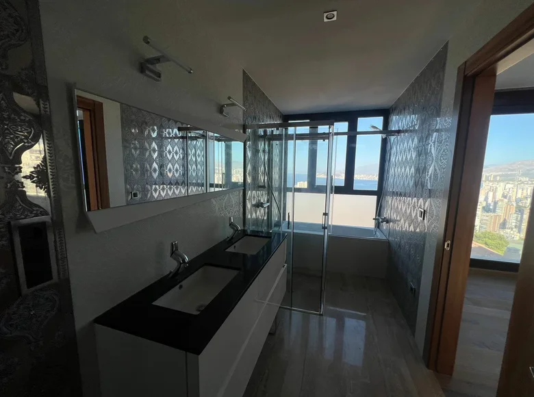 Haus 5 zimmer 900 m² Benidorm, Spanien