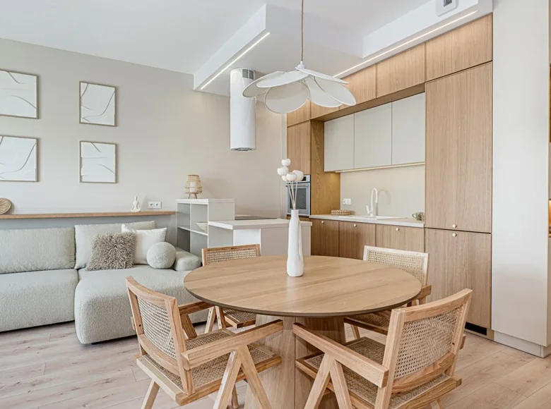 Квартира 3 комнаты 60 м² Познань, Польша