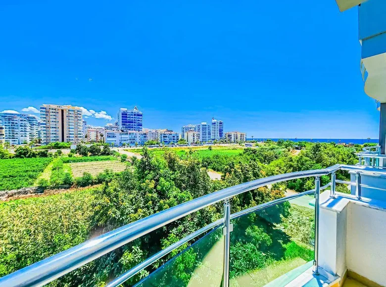 Квартира 2 комнаты  Кестель, Турция