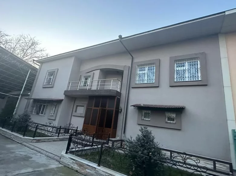 Дом 6 комнат 330 м² Ташкент, Узбекистан