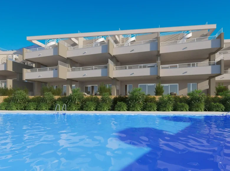 3 bedroom apartment  Estepona, Spain