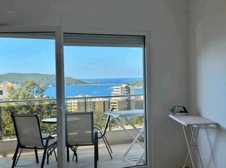 1 bedroom apartment 57 m² Rafailovici, Montenegro