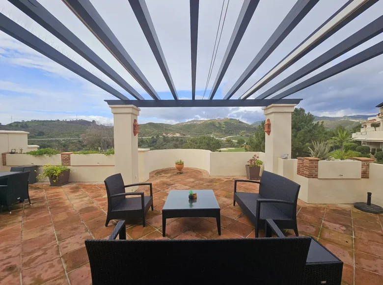 3 bedroom apartment 194 m² Benahavis, Spain