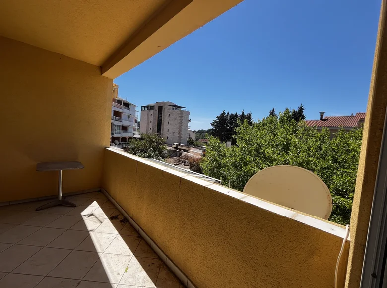 Apartamento 4 habitaciones 64 m² Petrovac, Montenegro