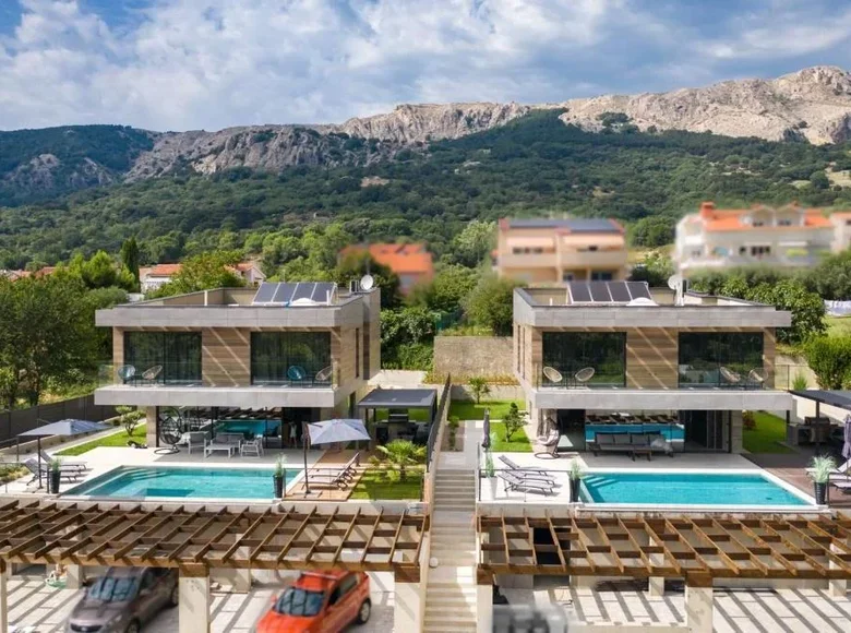 4 bedroom Villa 280 m² Krk, Croatia