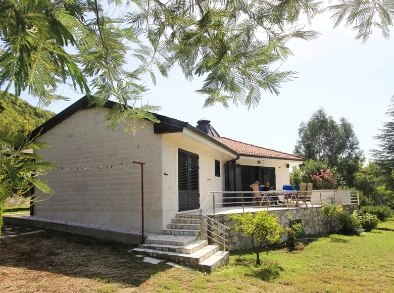 3 bedroom house  Montenegro, Montenegro