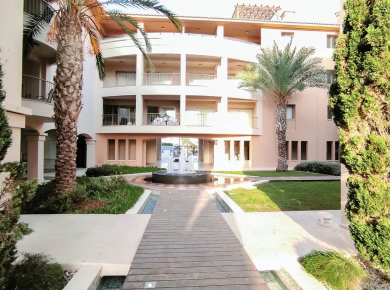 Penthouse 3 bedrooms 112 m² Paphos Municipality, Cyprus