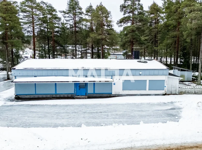 Bureau 372 m² à Raahe, Finlande