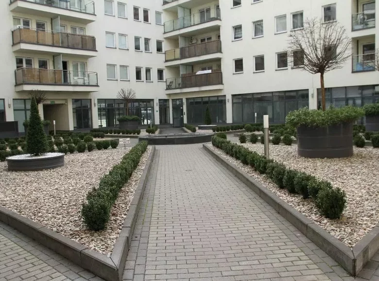 Mieszkanie 2 pokoi 51 m² w Poznań, Polska