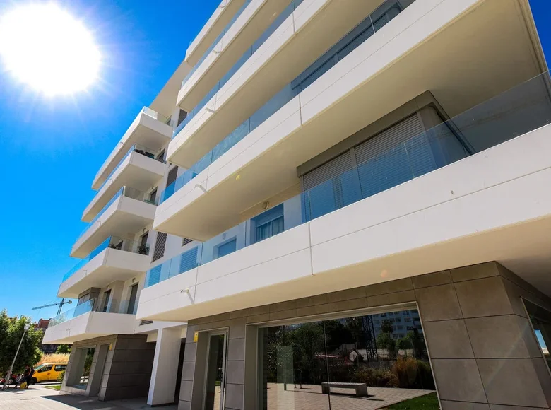Mieszkanie 3 pokoi 126 m² Almeria, Hiszpania
