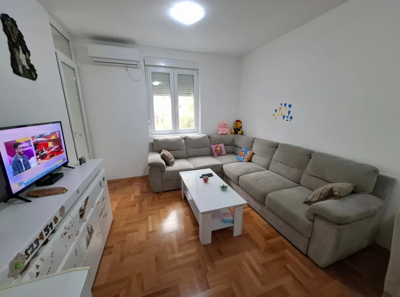 2 bedroom apartment 67 m² Budva, Montenegro