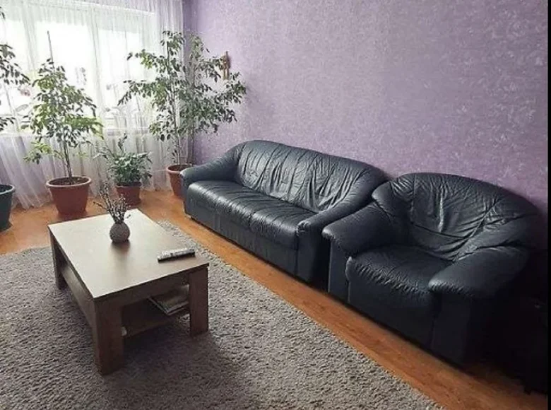 Mieszkanie 4 pokoi 83 m² Odessa, Ukraina