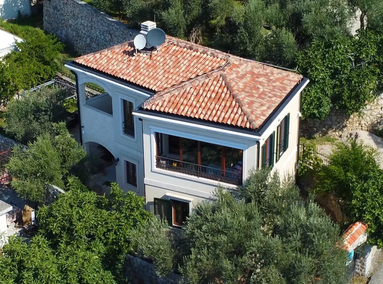 Haus 4 zimmer 110 m² Katun Rezevici, Montenegro